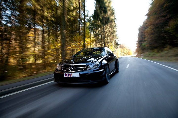 low_KW_Mercedes_AMG_Coup%C3%A9_63_BS_003.jpg