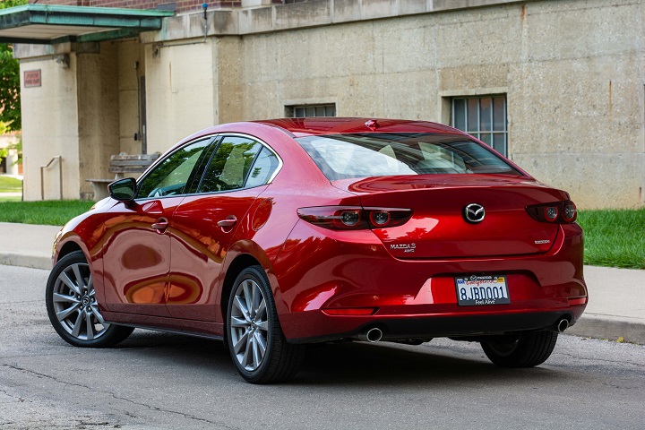 2019-Mazda-Mazda3-rear-quarter.jpg