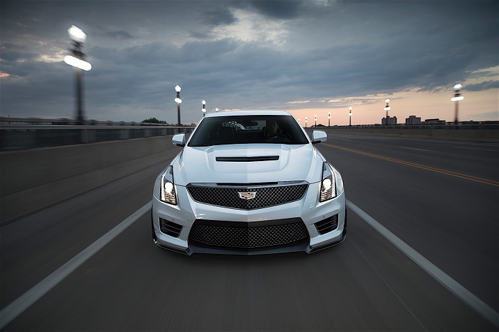 every-2017-cadillac-ats-v-and-cts-v-comes-with-free-performance-driving-training_5.jpg