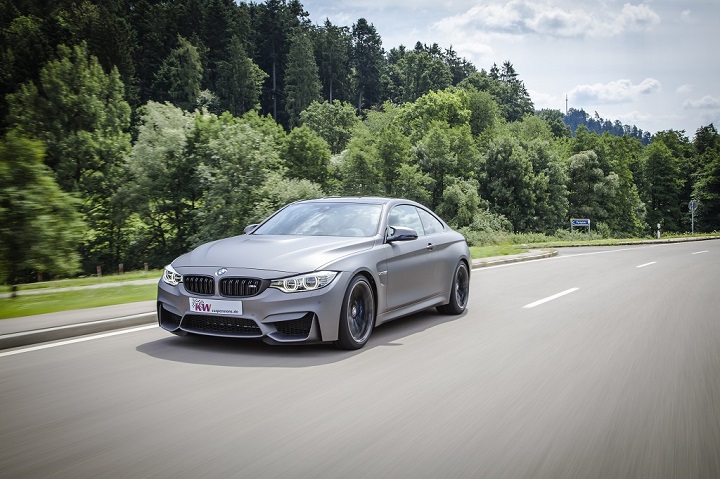 low_KW_Clubsport_BMW_M4_Fahraufnahme_01.jpg