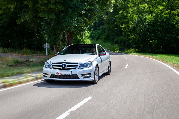 Mitarbieter_Shooting_KW_Mercedes_C-Klasse_008.jpg