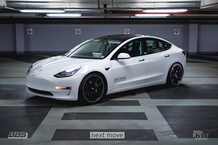 KW_Blog_KW_V3_NextMove_Tesla_Model_3_002.jpg