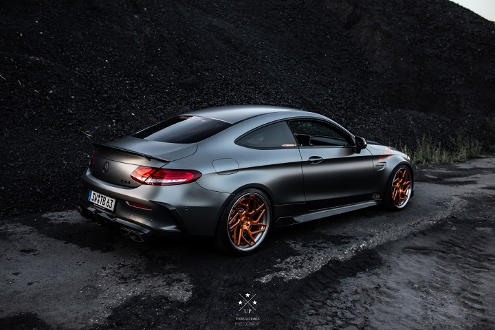 KW_Blog_C63_AMG_V4_Extreme_Customs_019.jpg