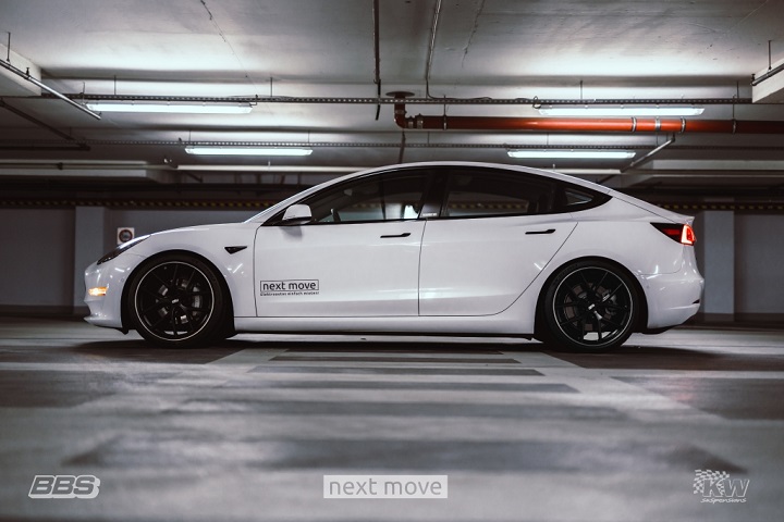 KW_Blog_KW_V3_NextMove_Tesla_Model_3_003.jpg