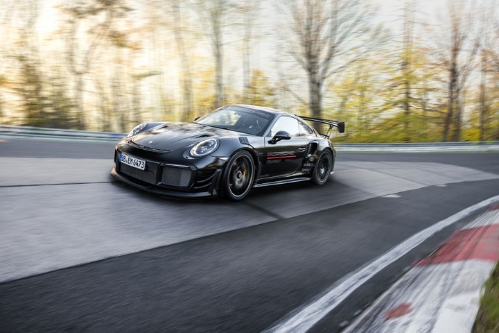 KW_Blog_Porsche_911_GT2_RS_Manthey-Performance-Kit_012.jpg