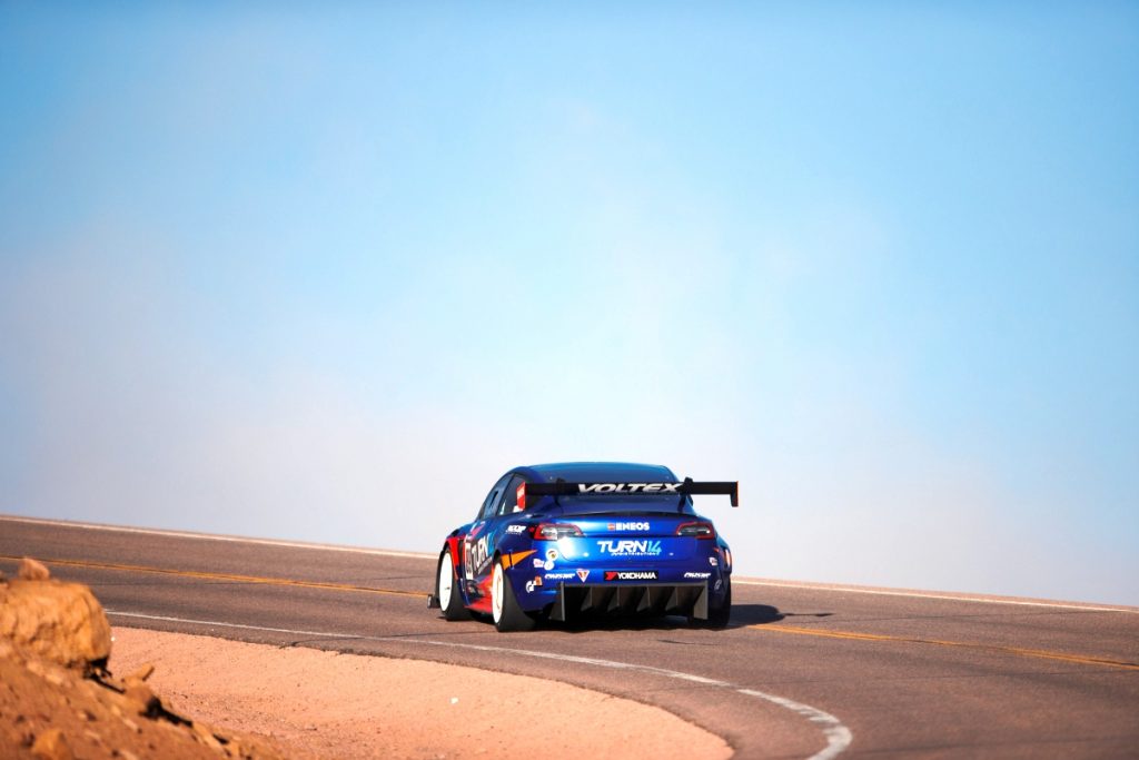 KW_Blog_DaiYoshihara_Eneos_Pikes_Peak_2022_Tesla_Model_3_KW_Racing_0007-1024x683.jpg