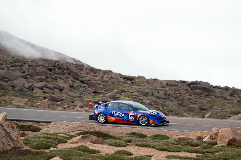 KW_Blog_DaiYoshihara_Eneos_Pikes_Peak_2022_Tesla_Model_3_KW_Racing_0001-1024x683.jpg