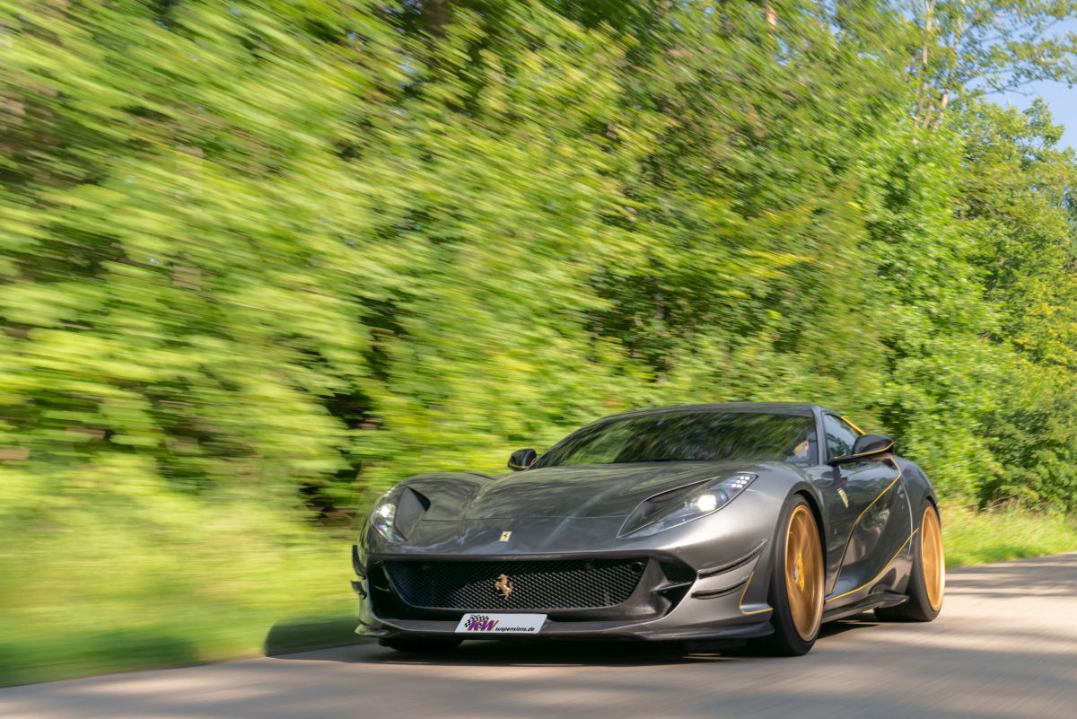 KW_Blog_KW_V5_Ferrari_812_Superfast_0002.jpg