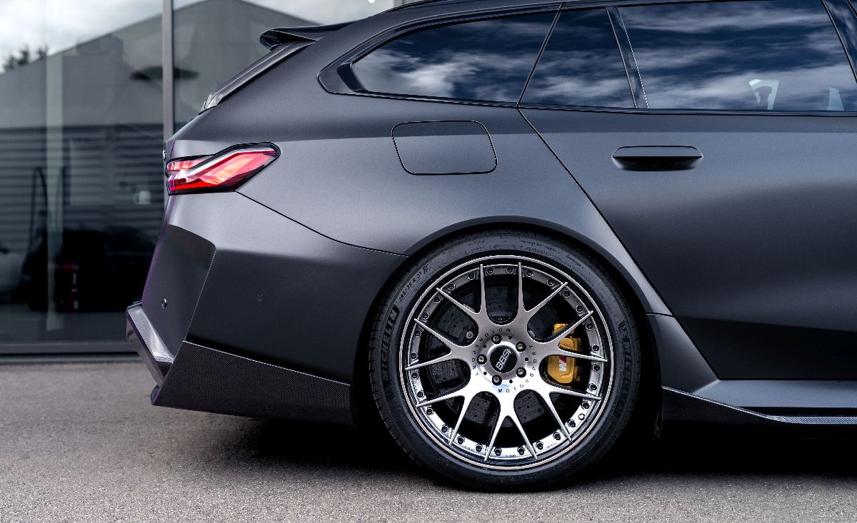 1787194783176081.jpg KW_Blog_KW_V4_BMW_M5_G99_Touring_Standaufnahme_008.jpg