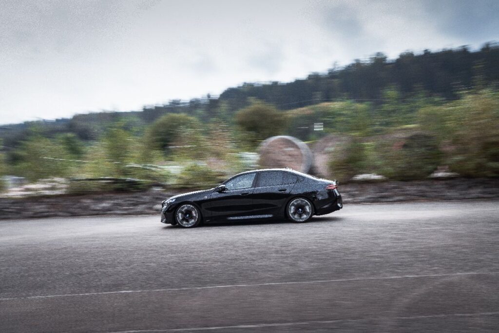 KW_Blog_KW_V3_BMW_i5_xDrive40_M60_xDrive_0007-1024x683.jpg